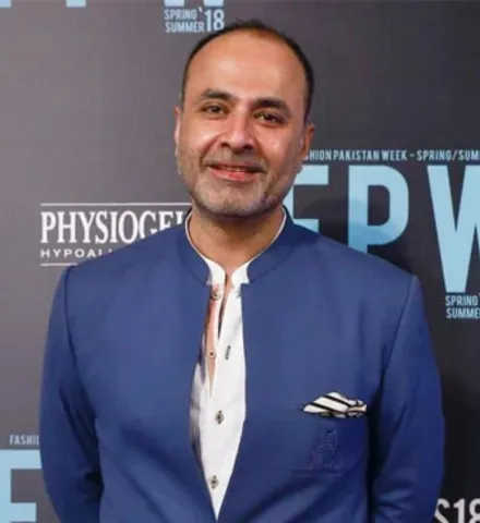 Deepak Perwani