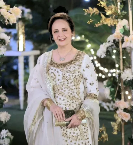 Hina Khawaja Bayat