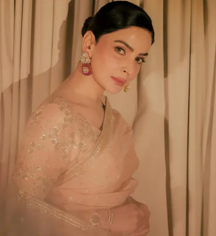 Saba Qamar
