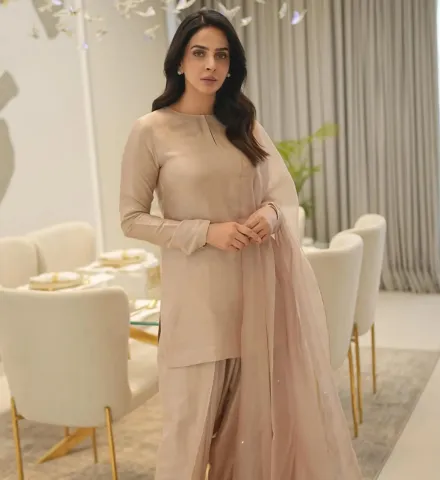 Saba Qamar